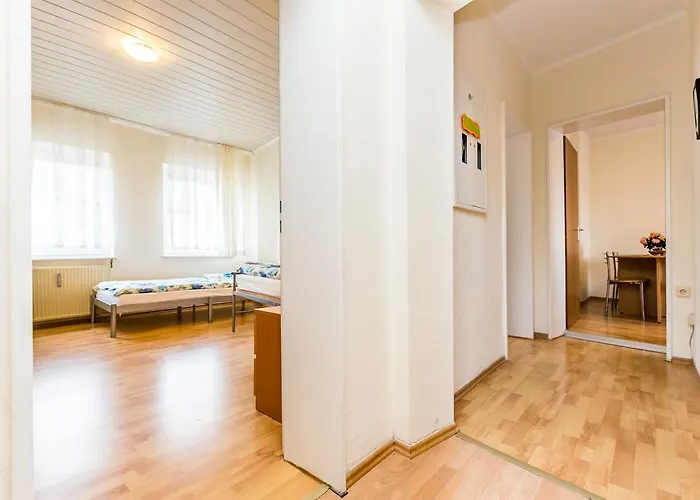 Apartamento Grande de 2 Dormitorios